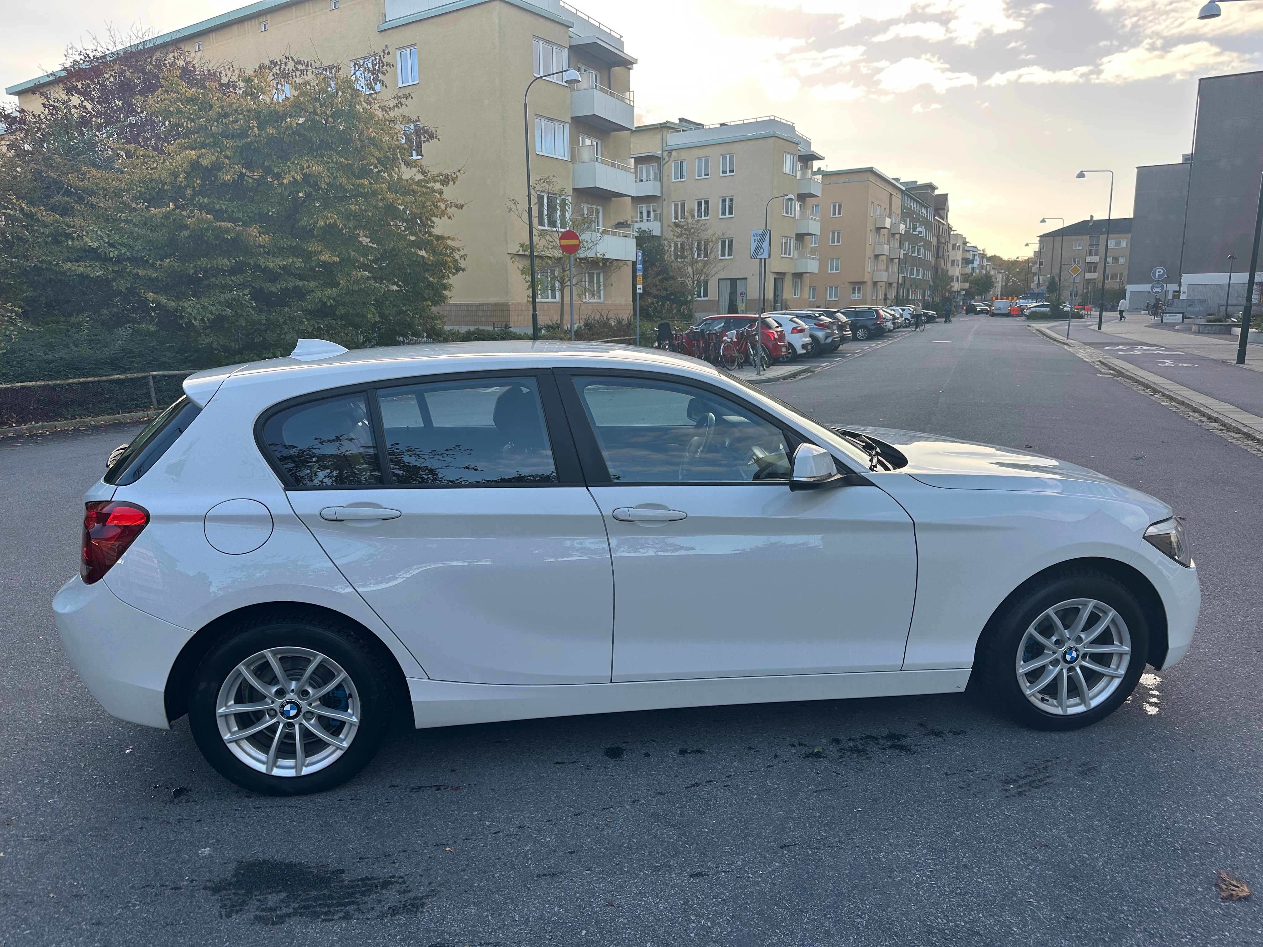 BMW 114i 2013, bild 6/9