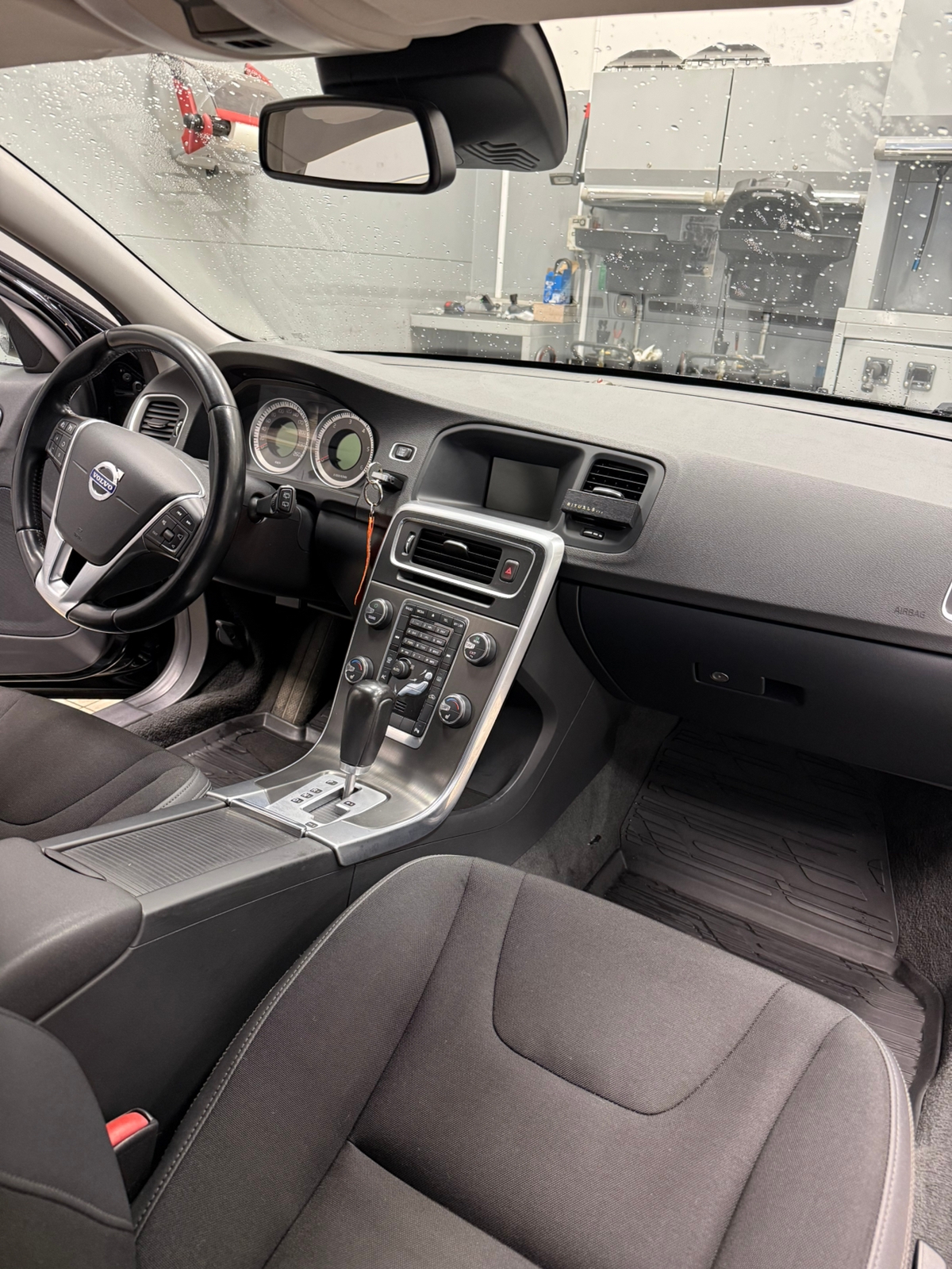 Volvo V60 D5 2012, bild 6/6