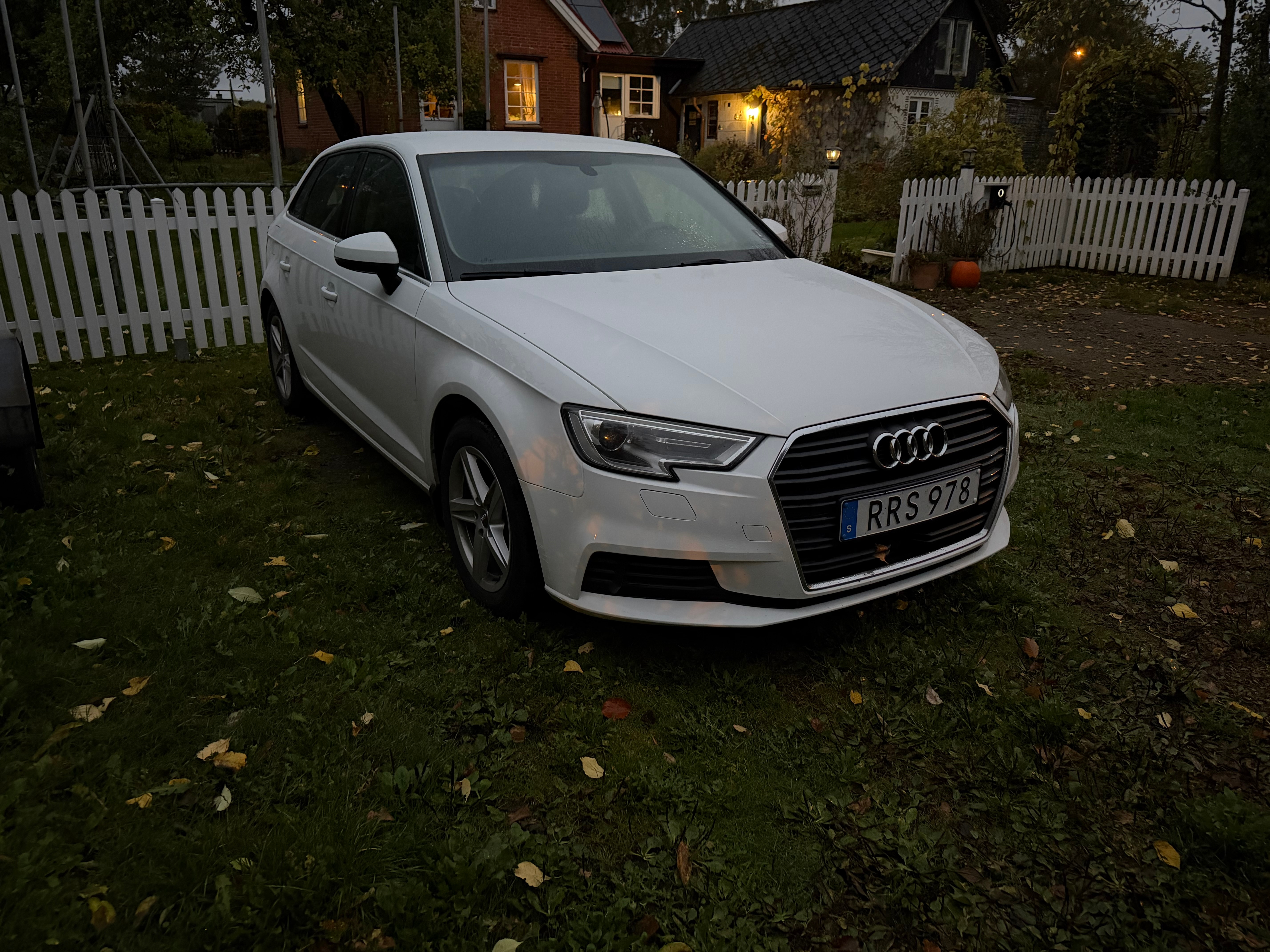 Audi A3 2018, bild 2/8