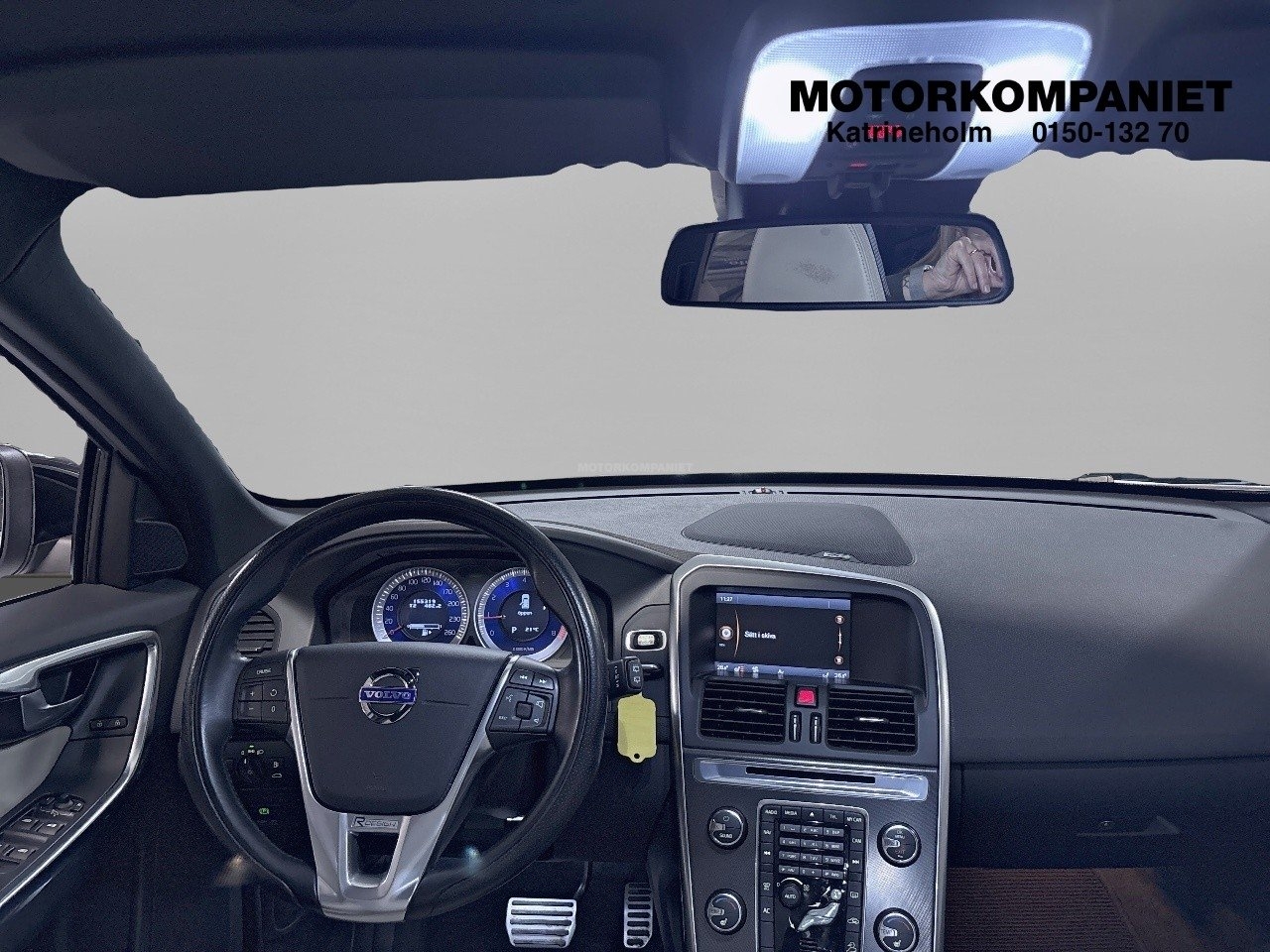 Volvo XC60 R Design 2013, photo 7/10