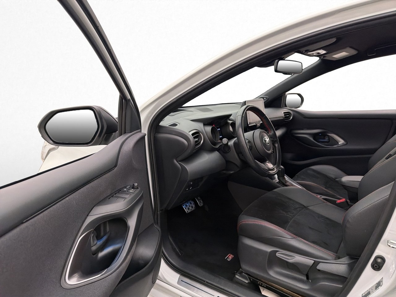 Toyota Yaris 1.5 Hybrid 116 GR Sport 2022, kuva 9/10