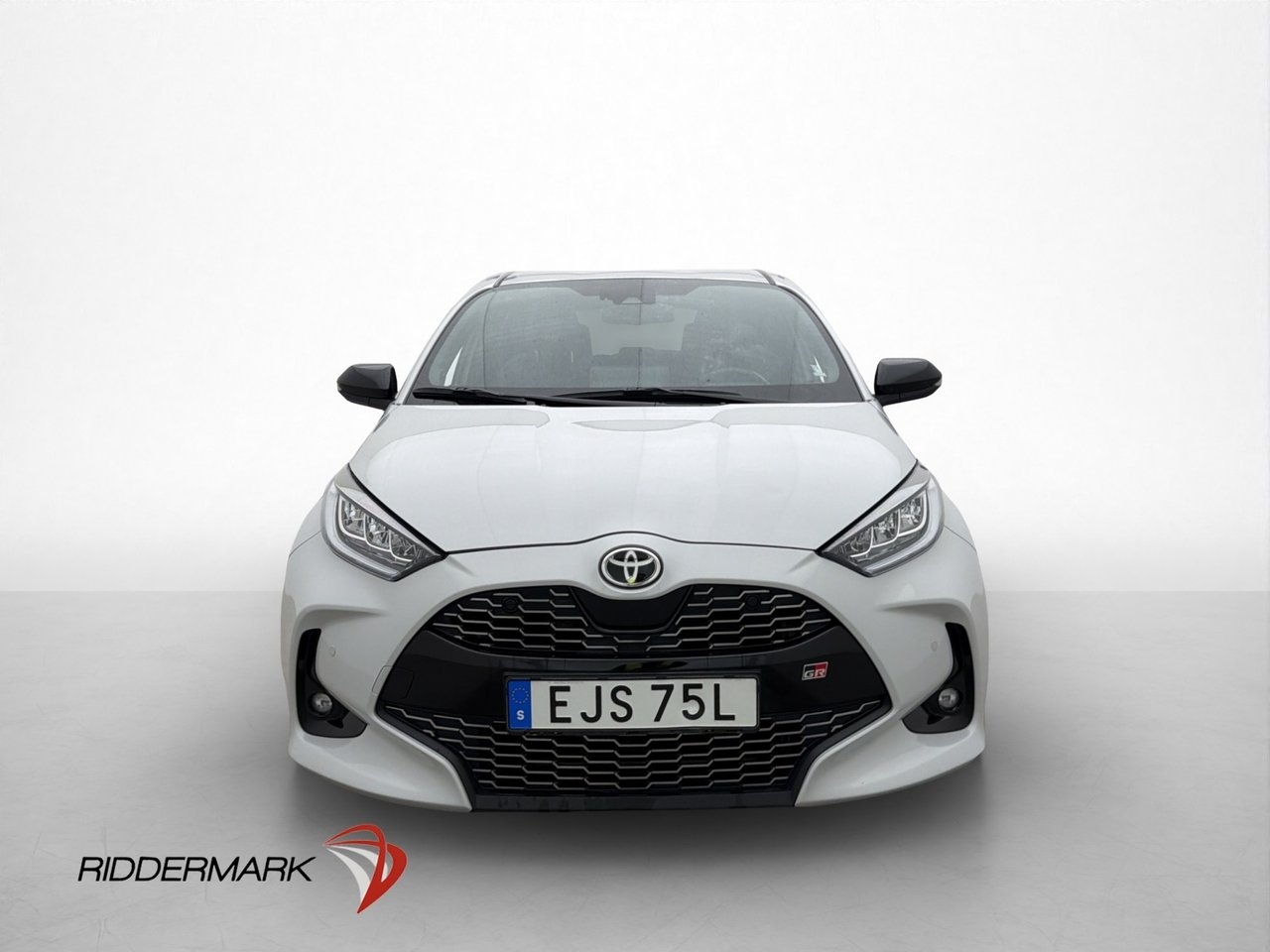 Toyota Yaris 1.5 Hybrid 116 GR Sport 2022, kuva 2/10