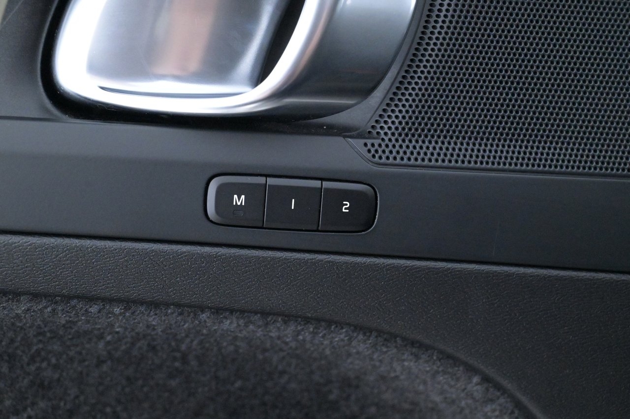 Volvo XC40 Extended Range Plus 2024, kuva 10/10