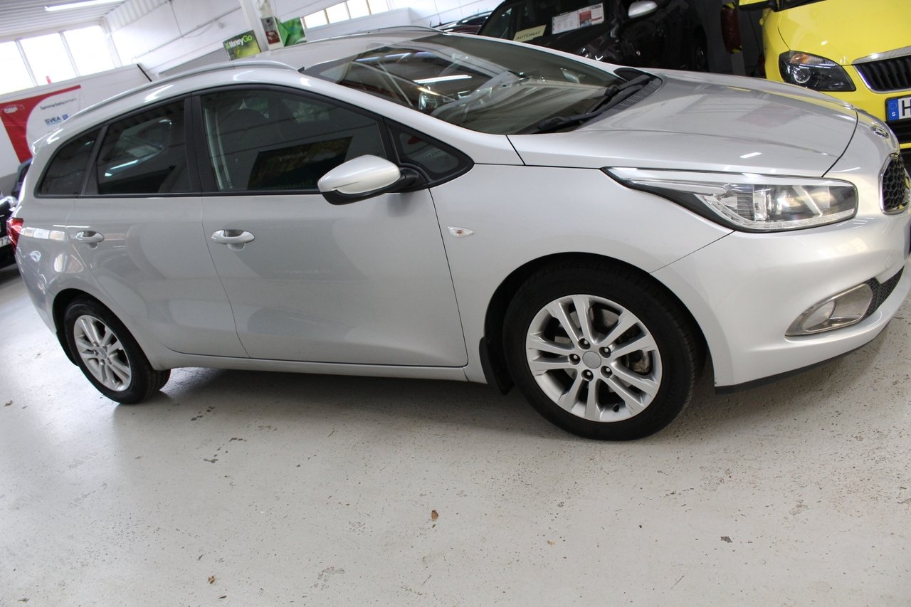 Kia Ceed 1.4 CRDi 90 2014, bild 6/10