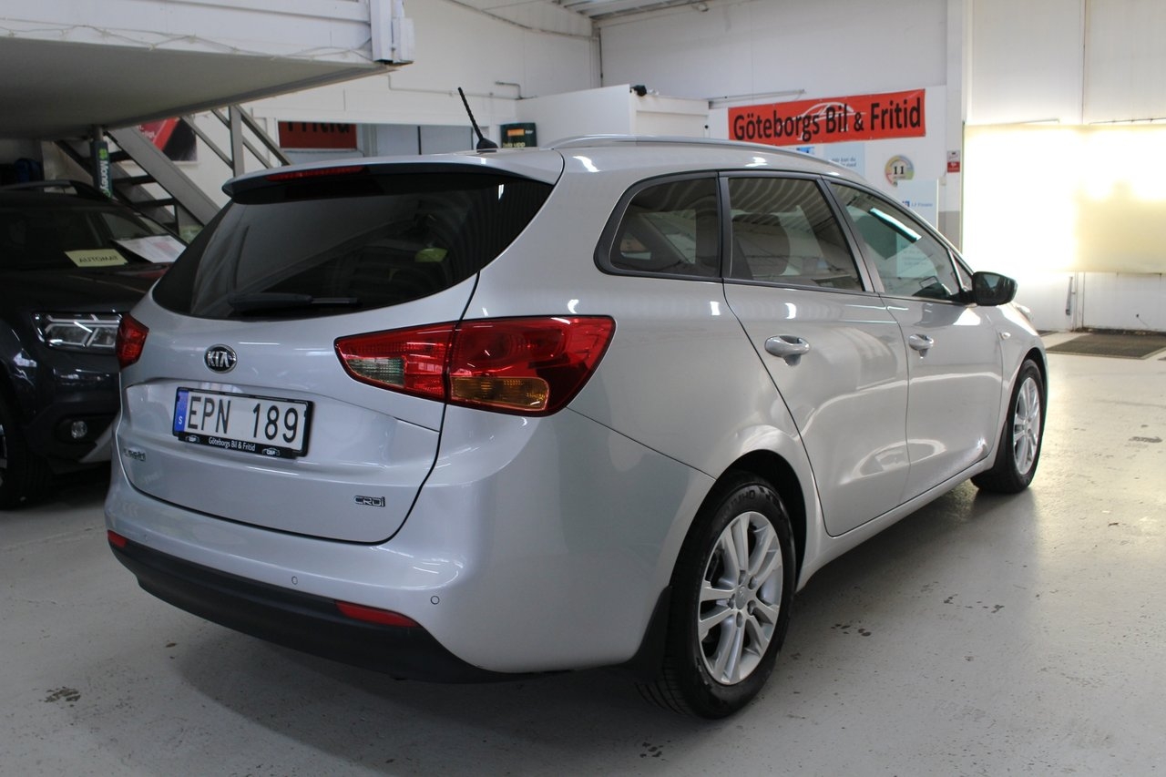 Kia Ceed 1.4 CRDi 90 2014, bild 5/10